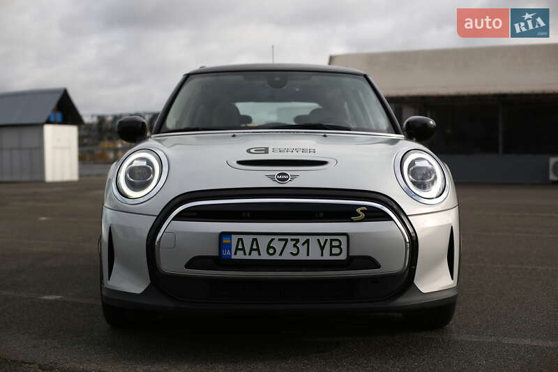 Хэтчбек MINI Electric 2021 в Киеве