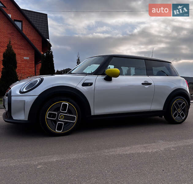 Хэтчбек MINI Electric 2021 в 