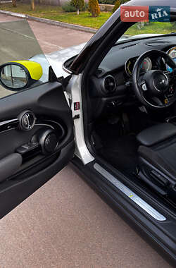 Хэтчбек MINI Electric 2021 в 