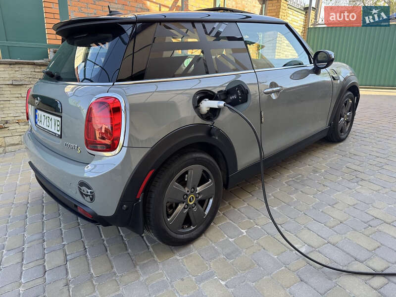 Хэтчбек MINI Electric 2022 в 