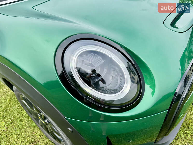 Хэтчбек MINI Electric 2021 в Киеве