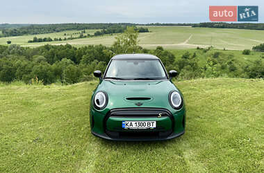 Хэтчбек MINI Electric 2021 в 