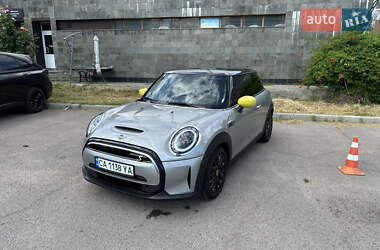 Хэтчбек MINI Electric 2023 в Черкассах