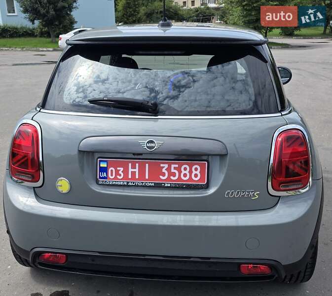 Хэтчбек MINI Electric 2021 в Калуше