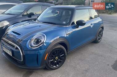 Хэтчбек MINI Electric 2022 в 