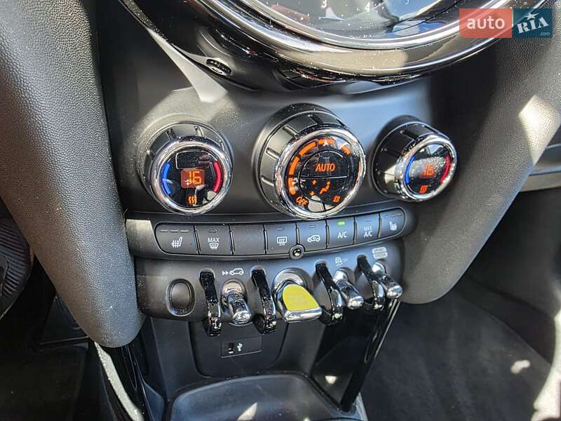 Хэтчбек MINI Electric 2023 в Виннице