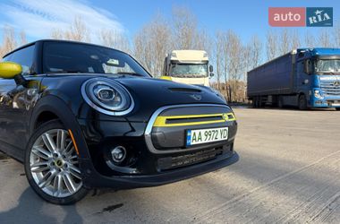 Хэтчбек MINI Electric 2020 в Киеве