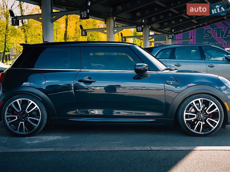 Хетчбек MINI Electric 2021 в Києві