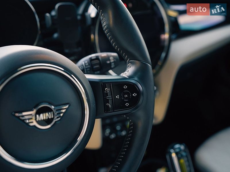 Хетчбек MINI Electric 2021 в Києві