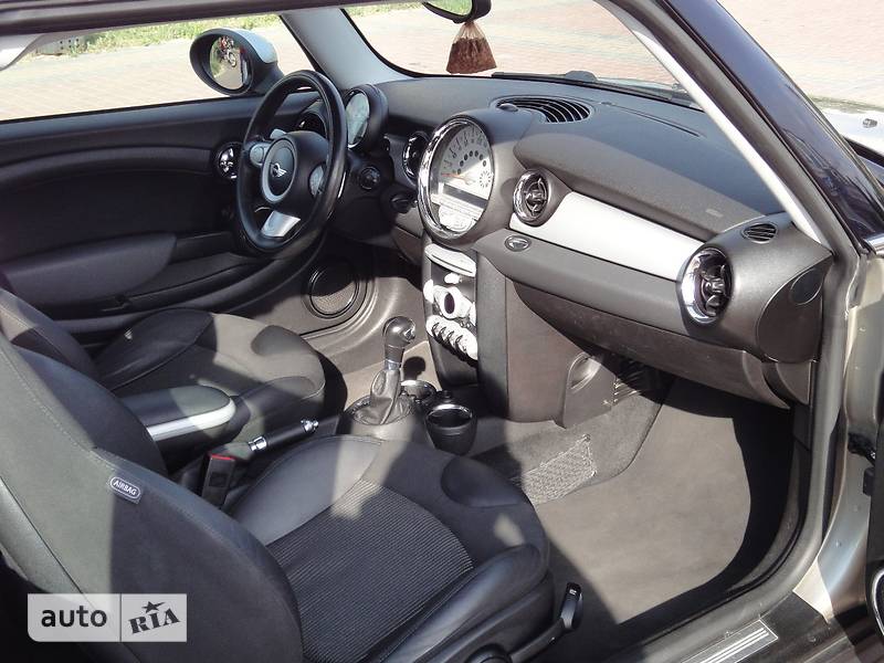 Хетчбек MINI Hatch 2008 в Києві