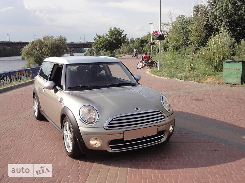 Хетчбек MINI Hatch 2008 в Києві