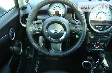 Хэтчбек MINI Hatch 2013 в Киеве