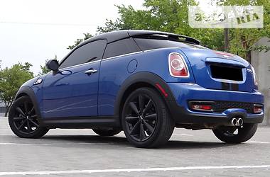 Купе MINI Hatch 2014 в 