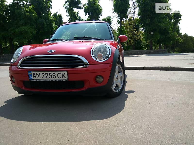 Хетчбек MINI Hatch 2009 в Житомирі