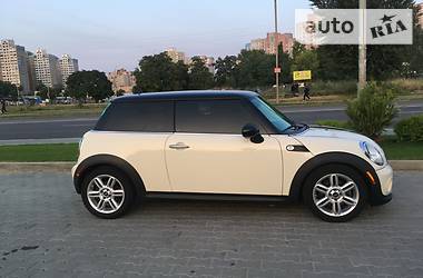 Купе MINI Hatch 2011 в Києві