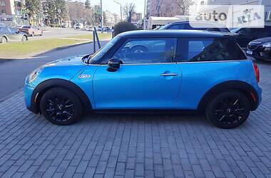 Хетчбек MINI Hatch 2018 в 
