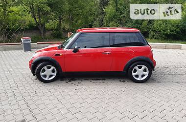 Купе MINI Hatch 2002 в Чернівцях