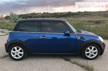 Хэтчбек MINI Hatch 2009 в Киеве