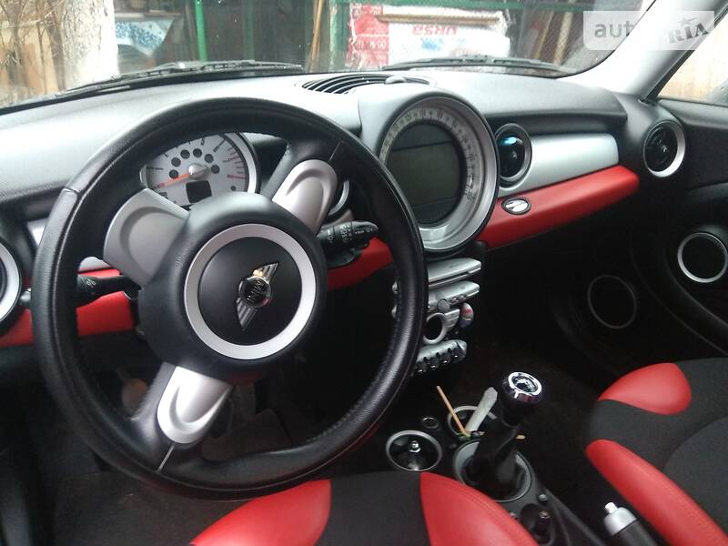 Хетчбек MINI Hatch 2009 в Ковелі