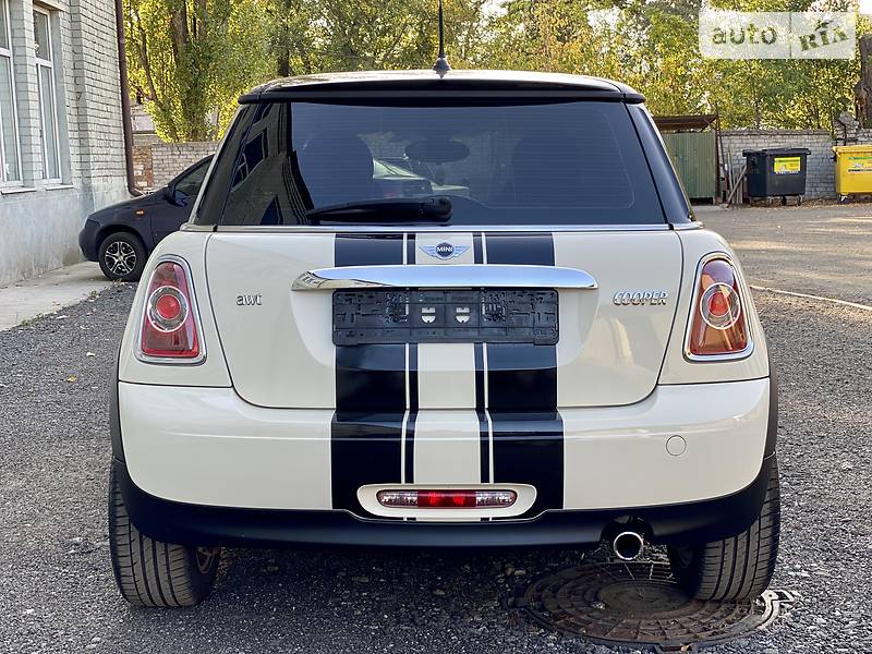 Хетчбек MINI Hatch 2013 в Києві фото 7 Хетчбек MINI Hatch 2013 в Києві