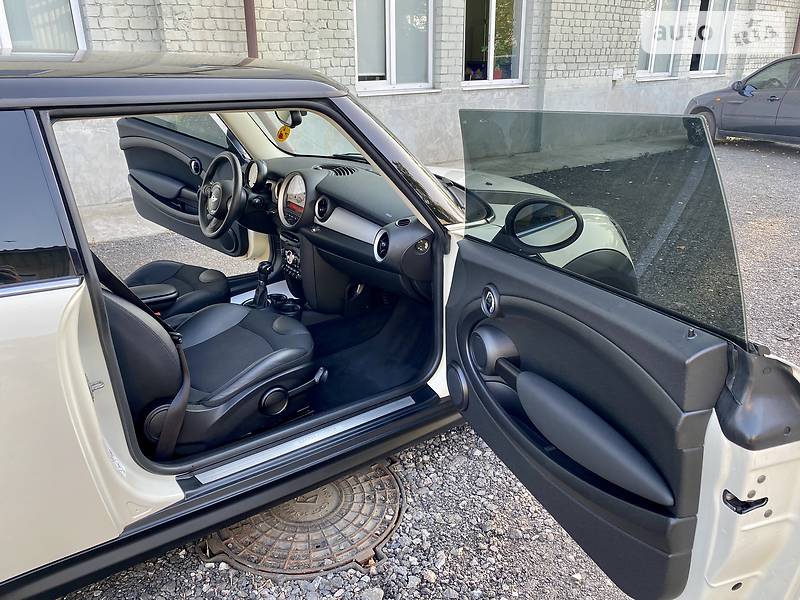 Хетчбек MINI Hatch 2013 в Києві фото 33 Хетчбек MINI Hatch 2013 в Києві