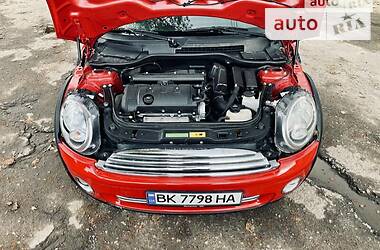 Хэтчбек MINI Hatch 2010 в Збараже