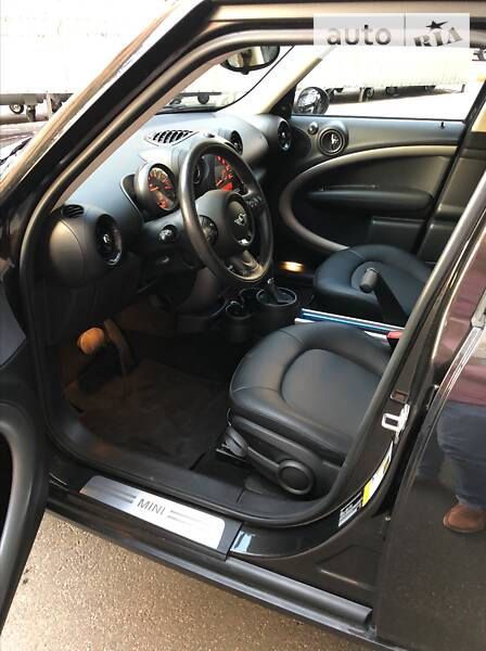 Хетчбек MINI Hatch 2015 в Києві