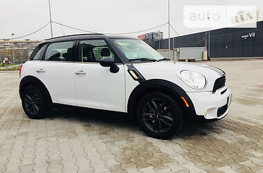 Хэтчбек MINI Hatch 2013 в Киеве