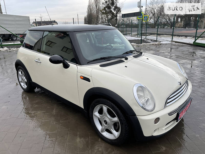 Купе MINI Hatch 2006 в Луцке