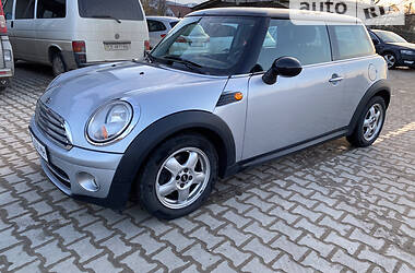 Хэтчбек MINI Hatch 2008 в Львове