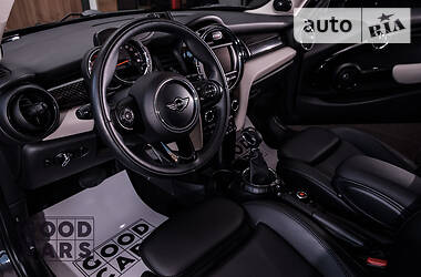 Купе MINI Hatch 2017 в 
