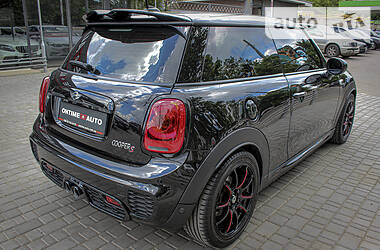 Хэтчбек MINI Hatch 2014 в Одессе