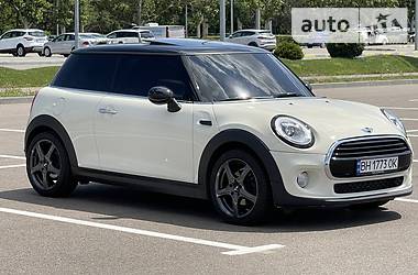 Хэтчбек MINI Hatch 2017 в 