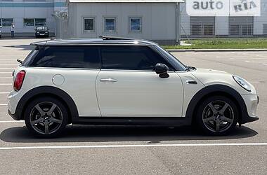 Хэтчбек MINI Hatch 2017 в 