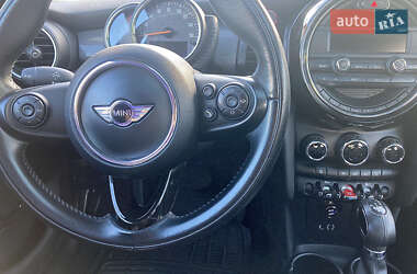Хэтчбек MINI Hatch 2015 в Киеве