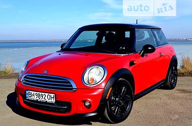 MINI Hatch 2012