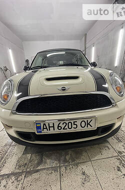 Хэтчбек MINI Hatch 2012 в Львове