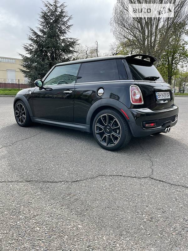 Хетчбек MINI Hatch 2013 в Одесі