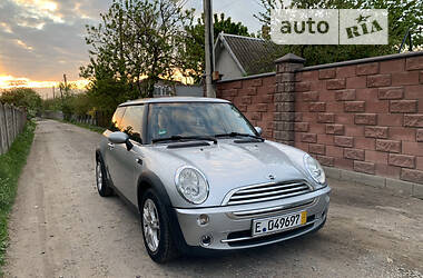 Хэтчбек MINI Hatch 2005 в Луцке