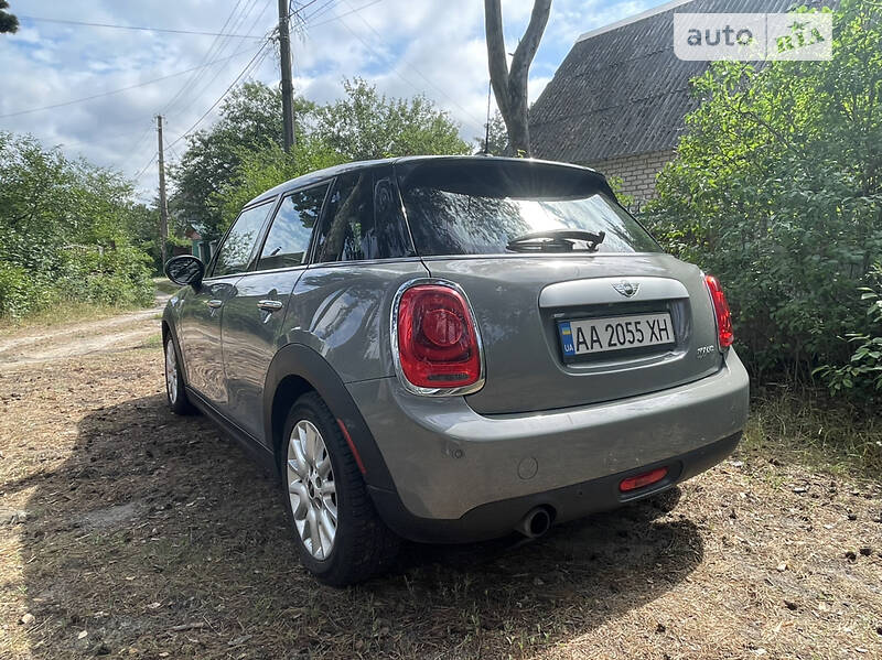 Хетчбек MINI Hatch 2015 в Києві
