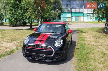 Хетчбек MINI Hatch 2018 в Києві Хетчбек MINI Hatch 2018 в Києві