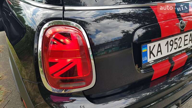 Хетчбек MINI Hatch 2018 в Києві