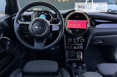 Хетчбек MINI Hatch 2022 в 