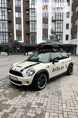 MINI Hatch 2008