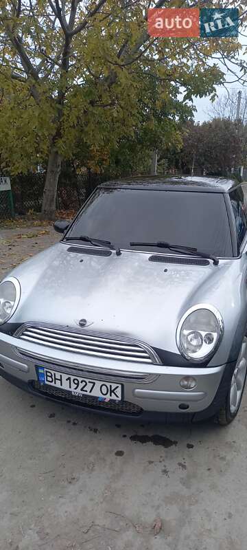 Купе MINI Hatch 2004 в Подільську