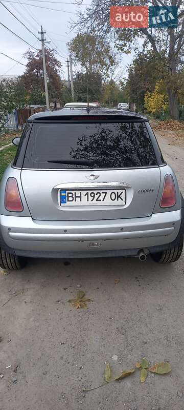 Купе MINI Hatch 2004 в Подільську