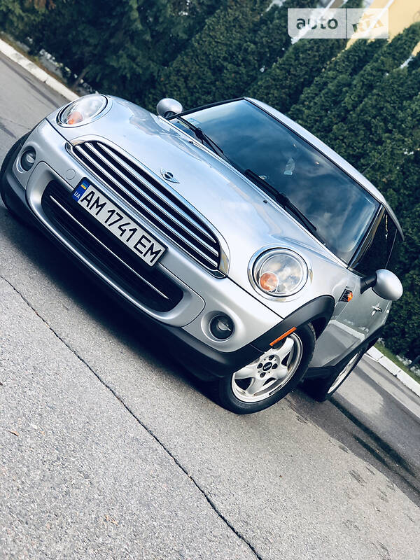 Хэтчбек MINI Hatch 2010 в 