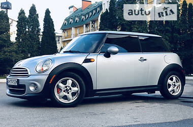 Хэтчбек MINI Hatch 2010 в 