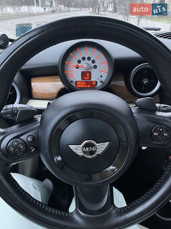 Хетчбек MINI Hatch 2011 в Білгороді-Дністровському