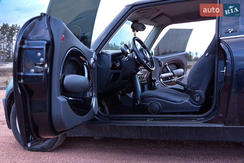 Хетчбек MINI Hatch 2006 в Житомирі фото 5 Хетчбек MINI Hatch 2006 в Житомирі